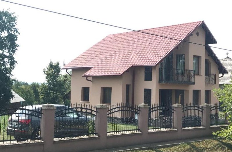 Exteriorul casei – Casă particulară Dumbrăvița, Dumbrăvița, Maramureș